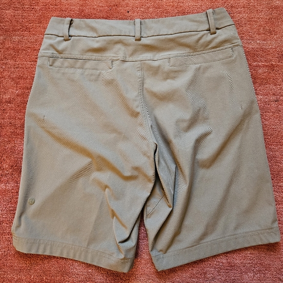 Lululemon Mens The Works ABC Shorts LM7929S Golf Warpstreme 11" Chino Tan - Picture 2 of 10